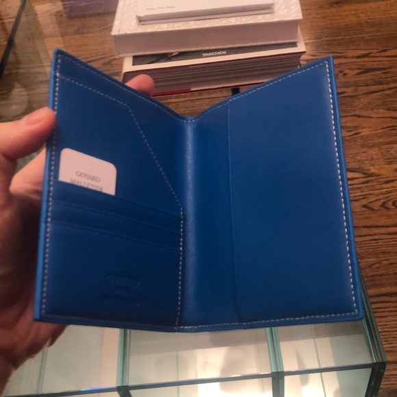 Goyard passport holder - Picture 3 of 4